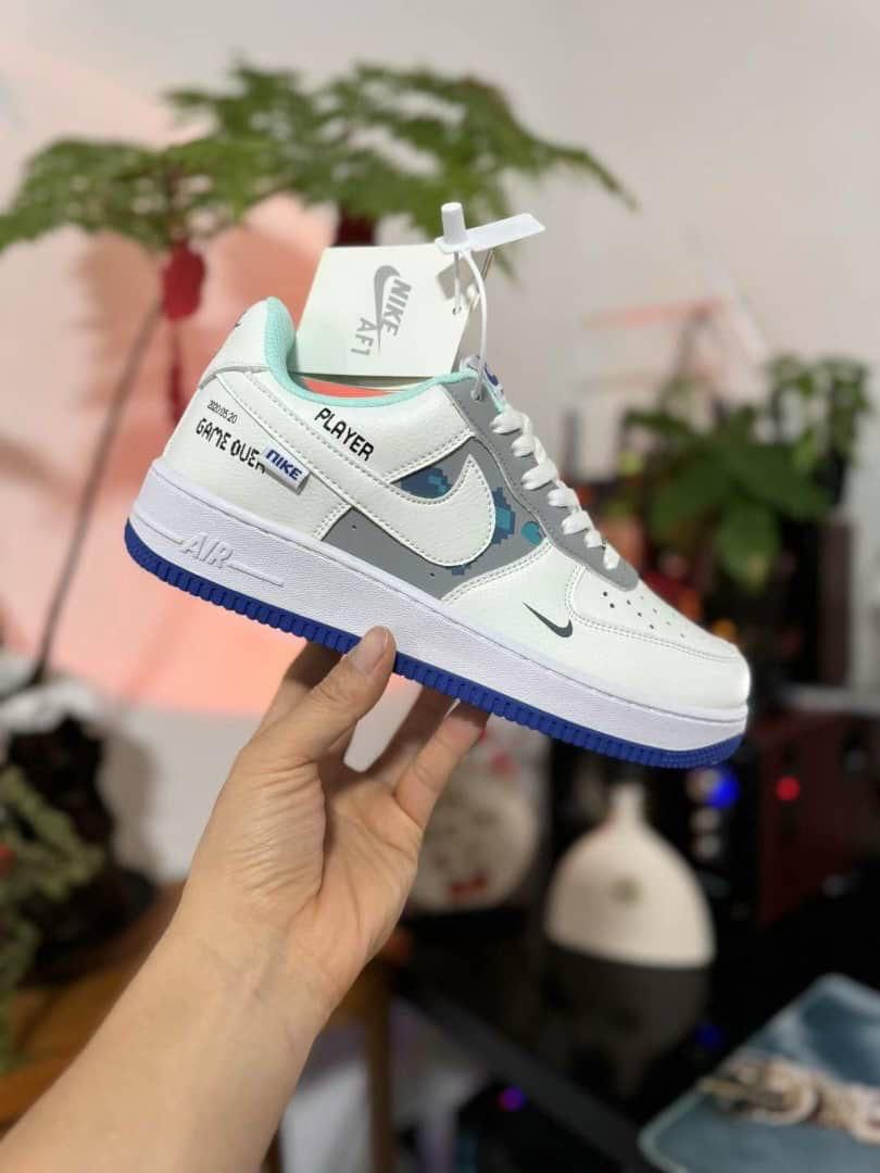 Nike Footwear - White and blue
